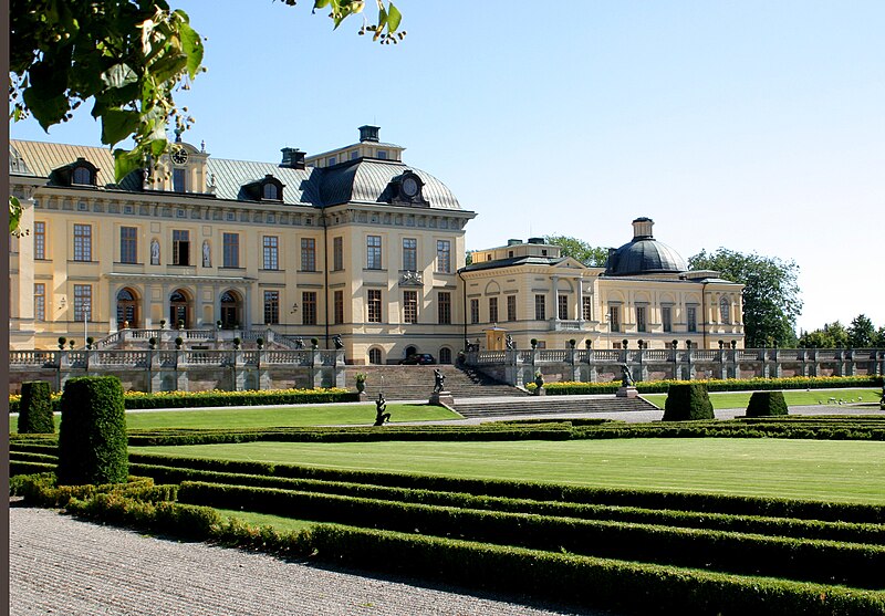 File:Drottningholm-224-Park-2005-gje.jpg