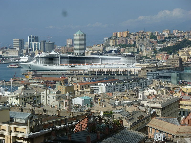 File:Genova-AP-1010507.jpg