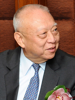 File:Tung Chee-hwa chopped.jpg