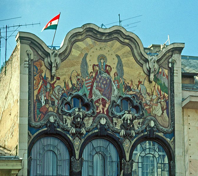 File:Budapest-242-Gruenderzeithaus-2003-gje.jpg