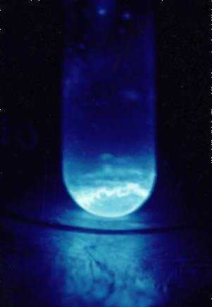 File:Einsteinium.jpg