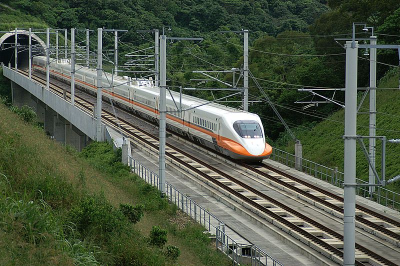 File:Taiwan-HighSpeedRail-700T-testrun-2006-0624.jpg