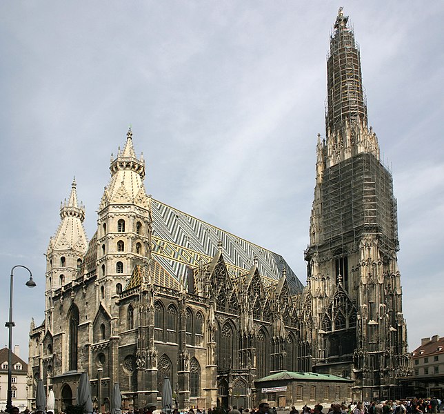 File:Wien-Stephansdom-116-2007-gje.jpg