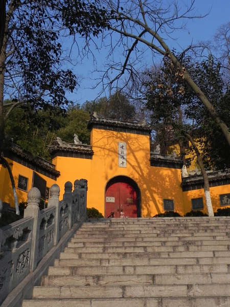 File:南京鸡鸣寺侧门.jpg