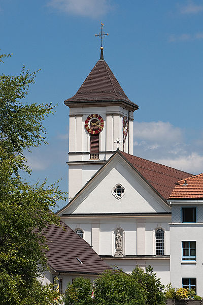 File:Saignelegier-Kirche.jpg