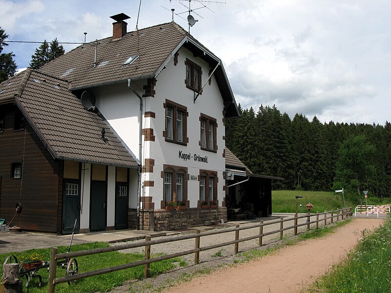 File:Bahnhof Kappel-Grünwald.jpg