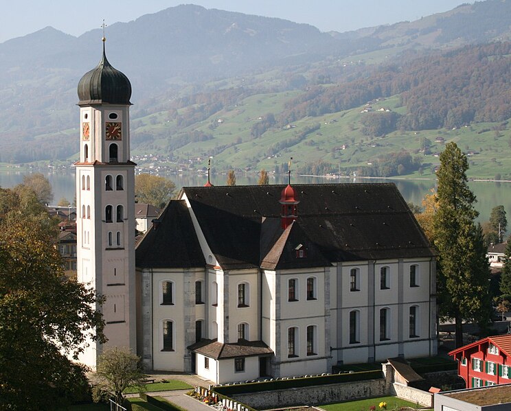 File:Kirche Sachseln.jpg