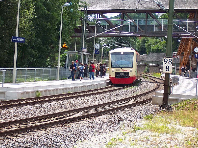 File:Ringzug.jpg