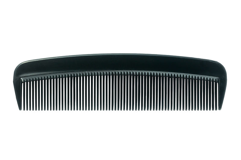 File:Plastic comb, 2015-06-07.jpg