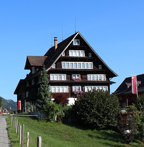 File:Haus Steiner Wattwil.jpg