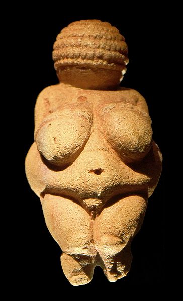 File:Venus of Willendorf frontview retouched 2.jpg