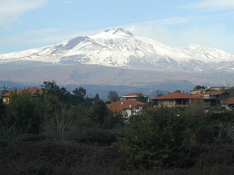 File:Monte Etna San Gregorio di Catania 2001.jpg