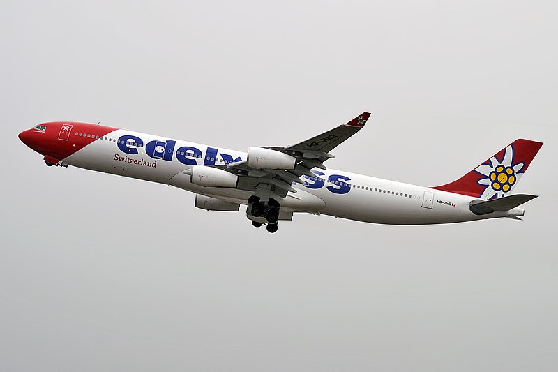 File:Edelweiss Air, HB-JMG, Airbus A340-313 (40139738461).jpg