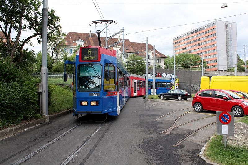 File:Bern-bernmobil--rbs-tram-880356.jpg