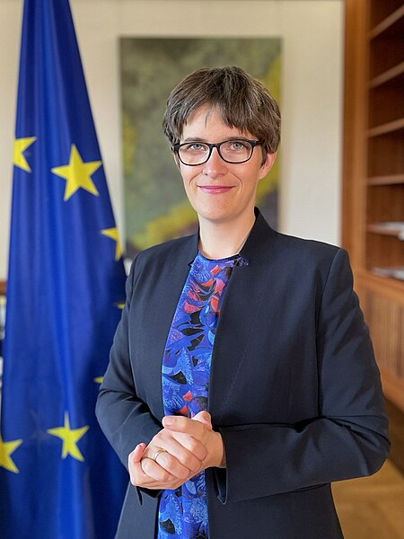 File:Europastaatsministerin Anna Lührmann.jpg