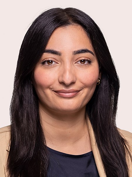 File:Reem Alabali Radovan (cropped).jpg