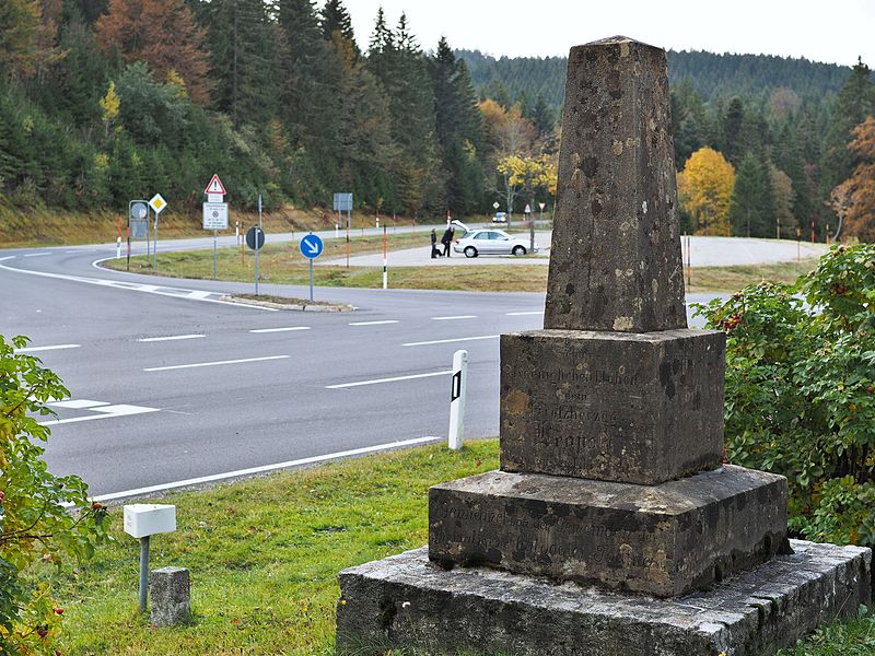 File:2016 Notschrei Obelisk 01 ks01.jpg