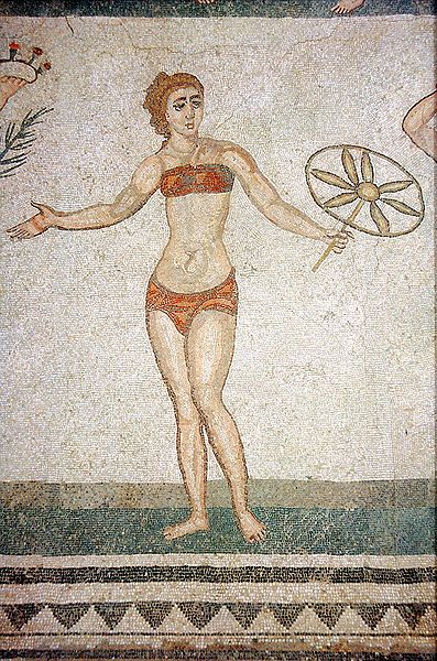 File:PiazzaArmerina-Mosaik-Bikini.jpg