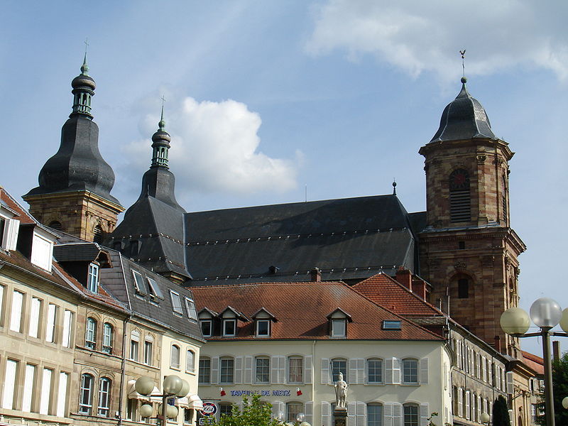 File:Saint-Avold Abbatiale Saint-Nabor 06.jpg