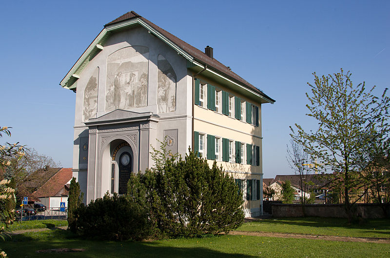 File:Birr-Grab-Pestalozzi.jpg