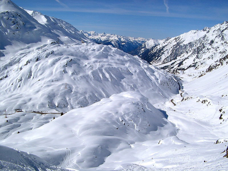 File:Arlberg passstrasse.jpg