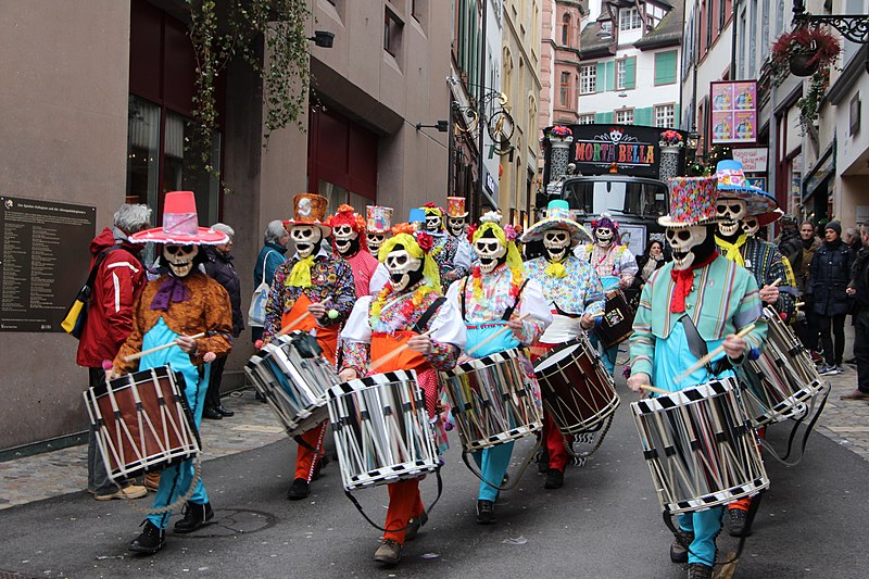 File:BMG Fasnacht 16 Tambouren.jpg