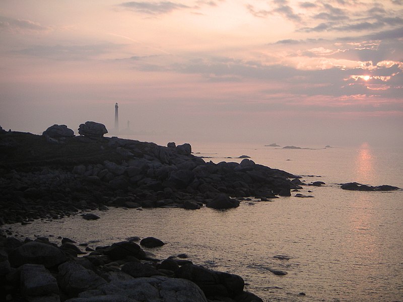 File:Bretagne plouguerneau.jpg