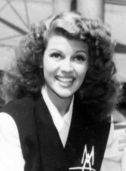 File:Rita Hayworth 1942 cropped.jpg