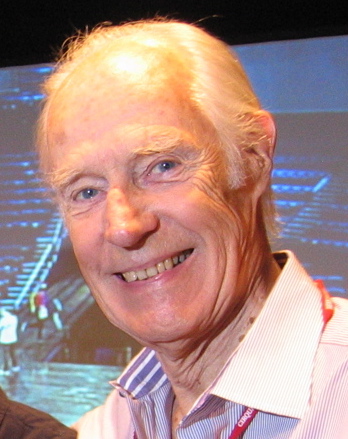 File:George Martin - backstage at LOVE.jpg