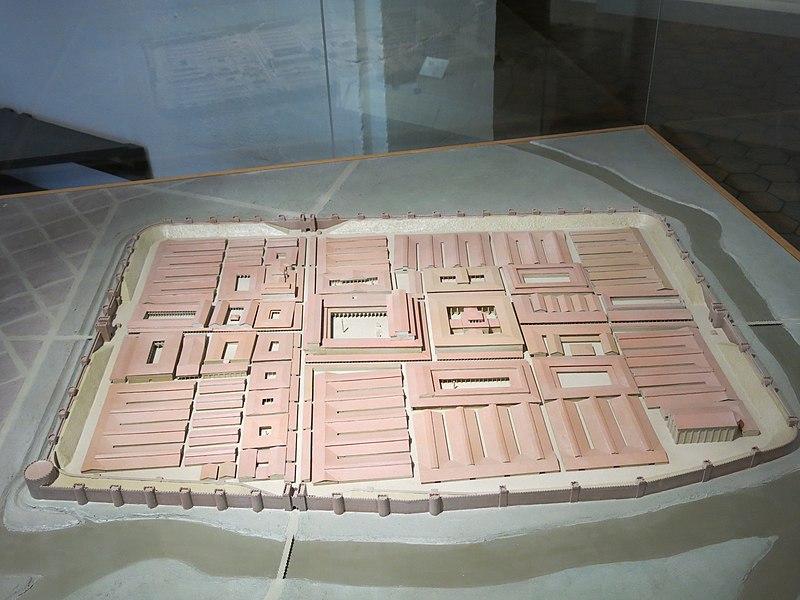 File:Model of Roman town of Argentoratum from south.jpg