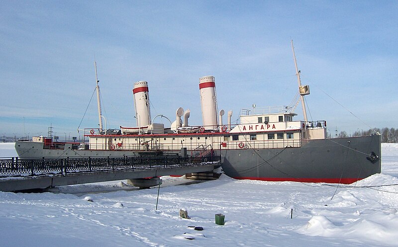 File:Ferry Angara in Irkutsk.jpg