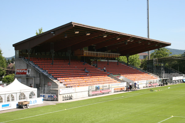 File:Stade du Brügglifeld.jpg