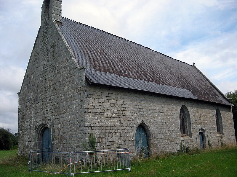 File:Notre-Dame de Lézurgan Façade sud.jpg