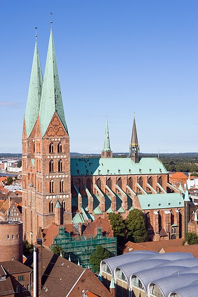 File:Luebeck-St Marien vom Turm von St Petri aus gesehen-20100905.jpg