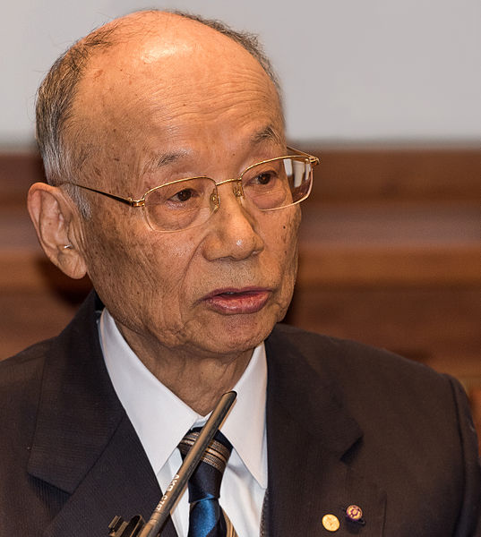 File:Satoshi Ōmura 5086-1-2015.jpg