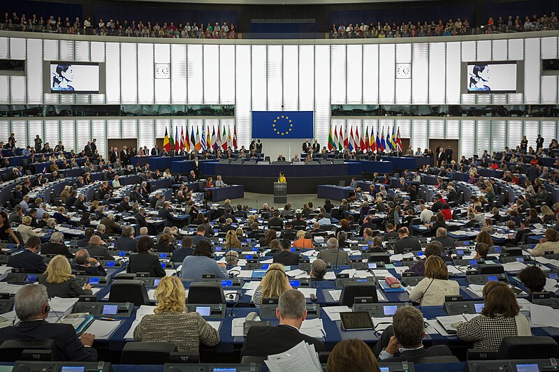 File:Remise du Prix Sakharov à Aung San Suu Kyi Strasbourg 22 octobre 2013-21.jpg