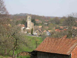 File:Auxelles-Bas-90-village.jpg