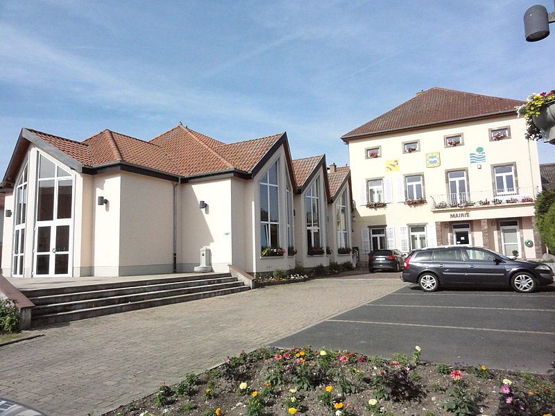 File:Langatte (Moselle) mairie.jpg