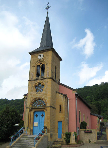 File:Eglise Bronvaux.jpg