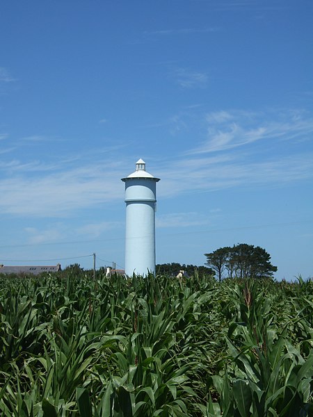 File:Water tower tremazan 1.jpg