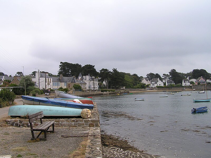 File:Larmor-Baden port.jpg