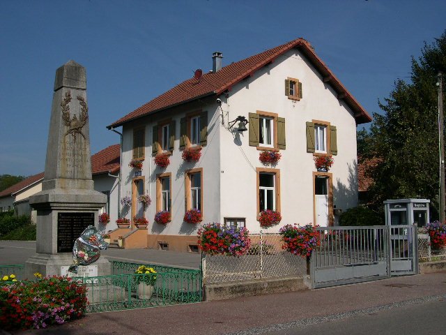 File:FR-90-Lacollonge Mairie.jpg