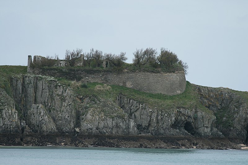 File:Belle-Ile Pointe du Bugul (2).jpg