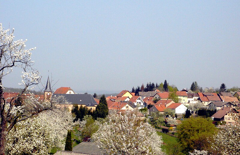 File:Garrebourg Village Moselle.jpg