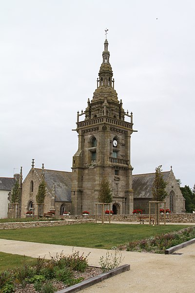 File:24 Eglise Lampaul Ploudalmézeau.jpg