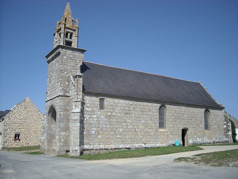 File:Chapelle Sainte-Barbe (Pouharnel).jpg