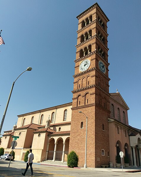 File:Saint Andrew's Church, Pasadena (cropped).jpg