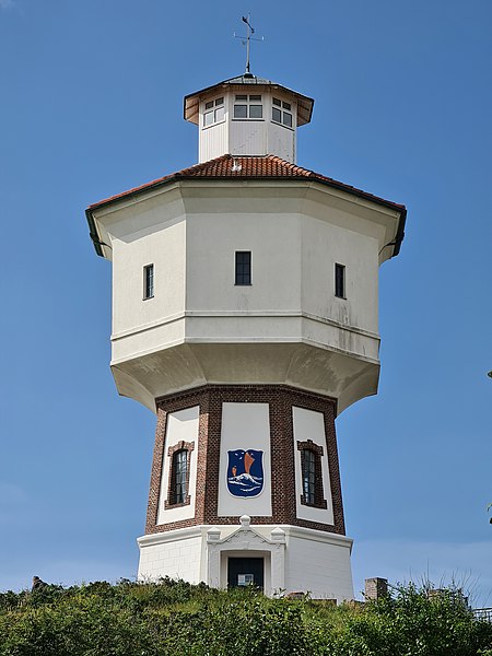 File:Wasserturm auf Langeoog 20200910 142953.jpg