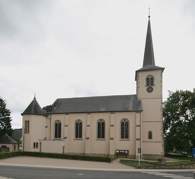 File:Tuntange church.jpg