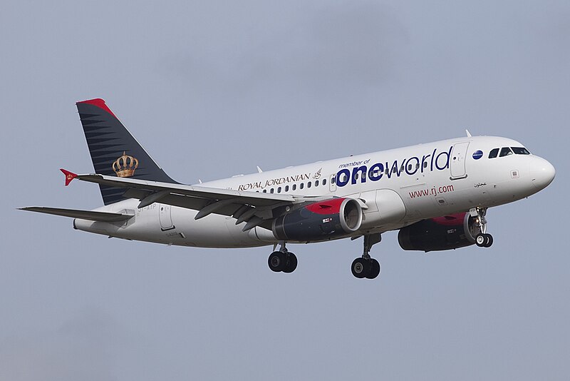 File:JY-AYP A319 RJA one world b (4469732798) (3).jpg